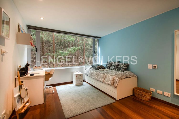 Apartamento de 4 alcobas en venta en Los Rosales, Bogotá, 403 m² · foto 10 de 24