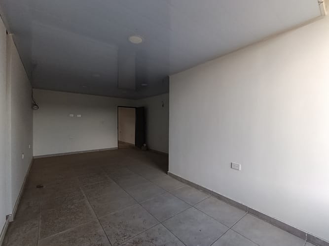 Bodega en arriendo en La Insula, Cúcuta, 300 m² · foto 8 de 12