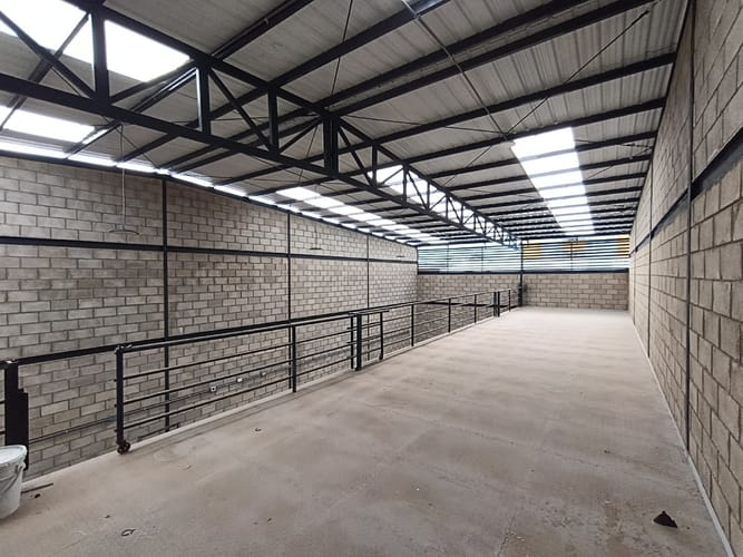 Bodega en arriendo en La Insula, Cúcuta, 300 m² · foto 11 de 12