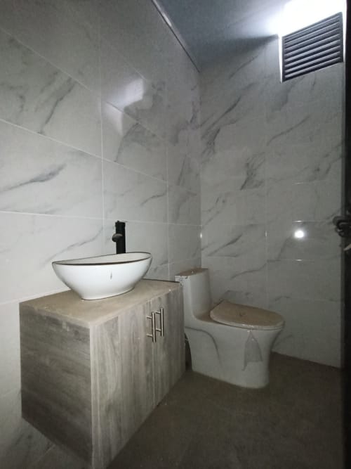 Bodega en arriendo en La Insula, Cúcuta, 300 m² · foto 12 de 12