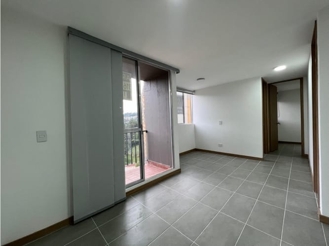 Apartamento de 2 alcobas en arriendo en Caqueta, La Estrella, 52 m² · foto 4 de 13