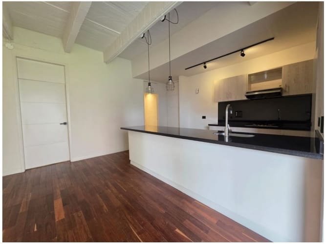 Apartamento de 1 alcoba en venta en La Calera, Medellín, 66 m² · foto 5 de 15