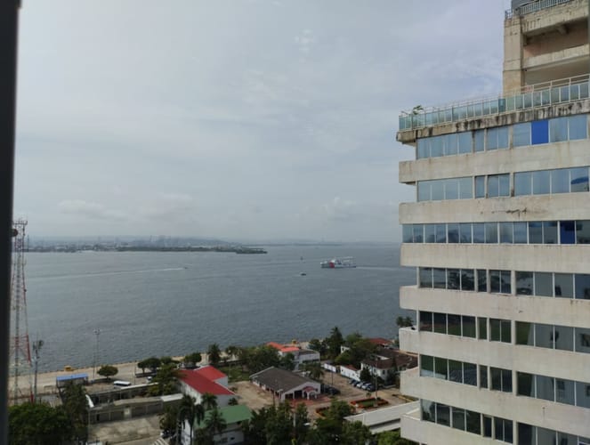Apartamento de 2 alcobas en arriendo en Bocagrande, Cartagena, 88 m² · foto 9 de 12