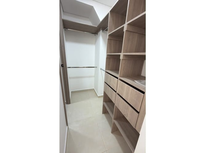 Apartamento de 2 alcobas en venta en La Doctora, Medellín, 66 m² · foto 20 de 24