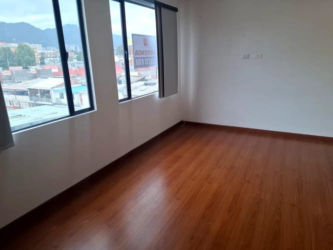 Apartaestudio en arriendo en La Castellana, Bogotá, 25 m² · foto 3 de 20