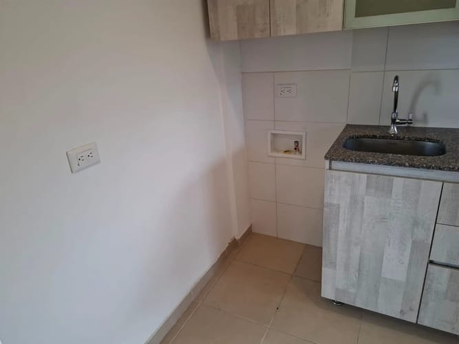 Apartaestudio en arriendo en La Castellana, Bogotá, 25 m² · foto 12 de 20