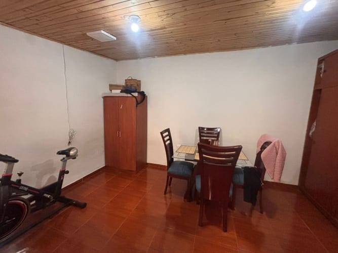 Casa de 8 alcobas en venta en Quiroga, Bogotá, 162 m² · foto 4 de 15