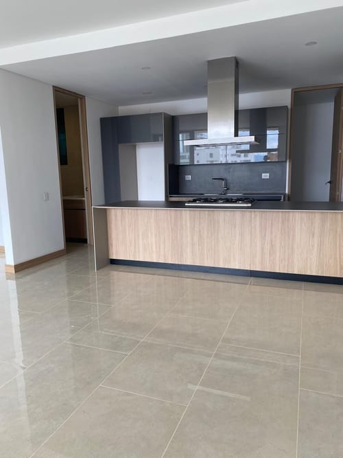 Apartamento de 4 alcobas en venta en Cabecera Del Llano, Bucaramanga, 193 m² · foto 17 de 17