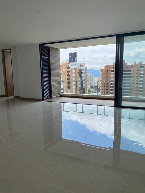 Apartamento de 4 alcobas en venta en Cabecera Del Llano, Bucaramanga, 193 m² · foto 9 de 17