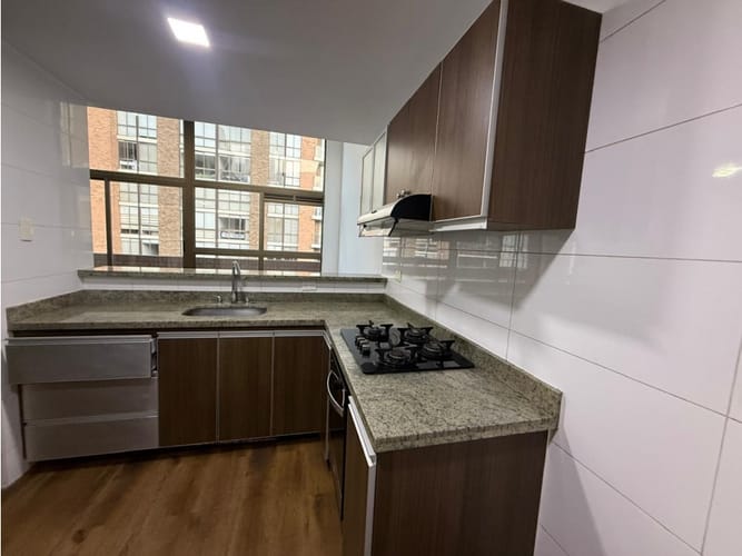 Apartamento de 3 alcobas en venta en Mazuren, Bogotá, 112 m² · foto 2 de 14