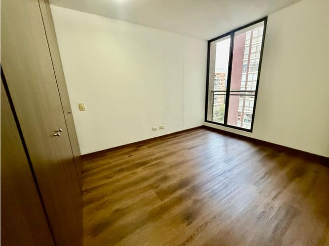 Apartamento de 3 alcobas en venta en Mazuren, Bogotá, 112 m² · foto 9 de 14
