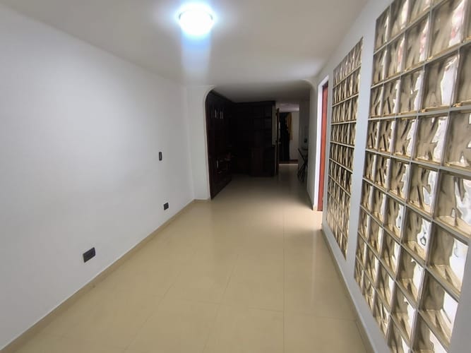 Casa de 3 alcobas en venta en Engativá, Bogotá, 89 m² · foto 3 de 8