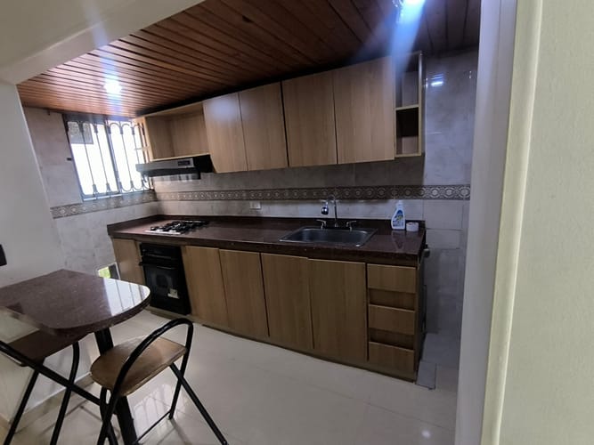 Casa de 3 alcobas en venta en Engativá, Bogotá, 89 m² · foto 2 de 8