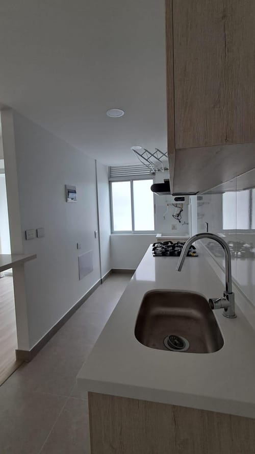 Apartamento de 3 alcobas en arriendo en Cable, Manizales, 72 m² · foto 2 de 17