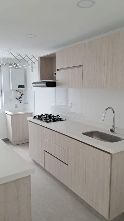 Apartamento de 3 alcobas en arriendo en Cable, Manizales, 72 m² · foto 4 de 17