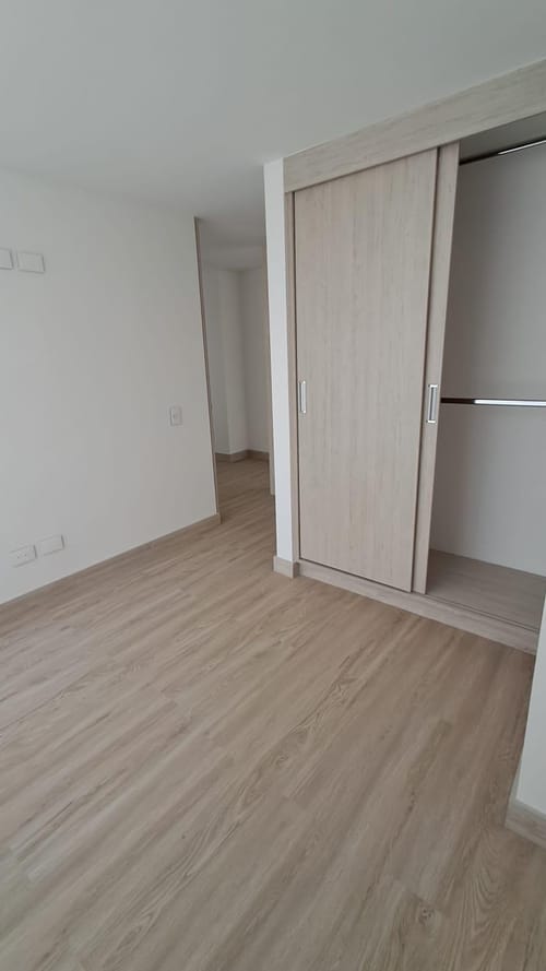 Apartamento de 3 alcobas en arriendo en Cable, Manizales, 72 m² · foto 7 de 17