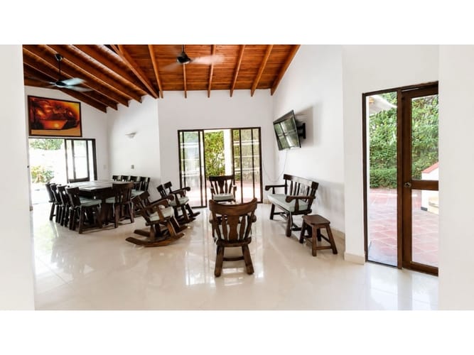 Casa de 3 alcobas en venta en Ricaurte, 158 m² · foto 7 de 18