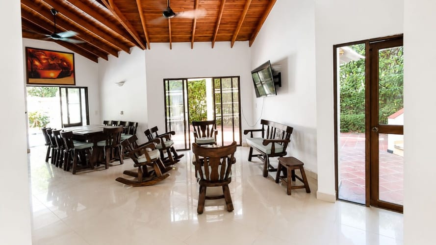 Casa de 3 alcobas en venta en Ricaurte, 425 m² · foto 8 de 15