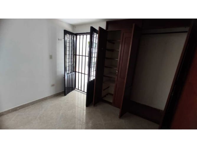 Casa de 3 alcobas en venta en Portal De Jamundi, Jamundí, 90 m² · foto 7 de 24