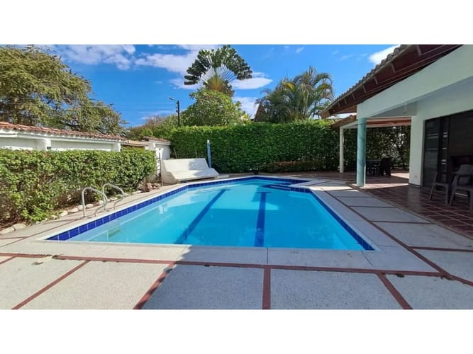 Casa de 3 alcobas en venta en Ricaurte, 158 m² · foto 17 de 18