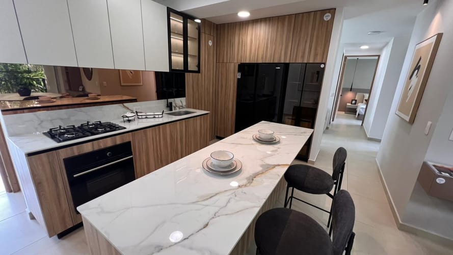 Apartamento de 2 alcobas en venta en Abadías, Floridablanca, 85 m² · foto 5 de 24