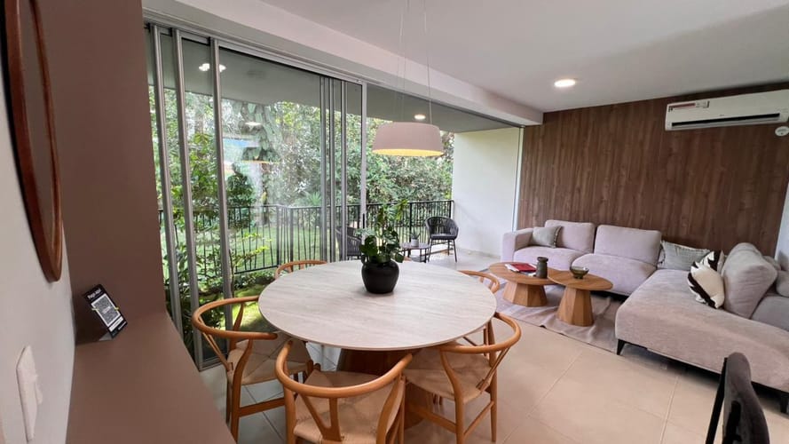 Apartamento de 2 alcobas en venta en Abadías, Floridablanca, 85 m² · foto 8 de 24
