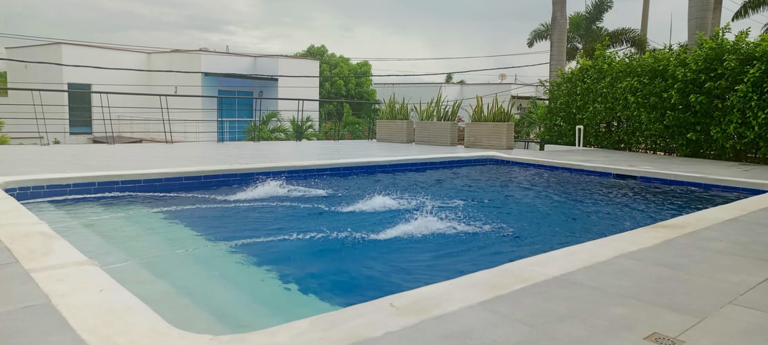 Casa de 3 alcobas en venta en Cn. Los Tulipanes, Girardot, 350 m² · foto 5 de 24
