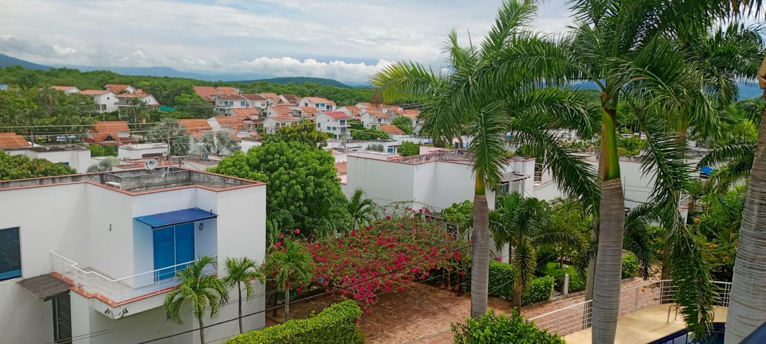 Casa de 3 alcobas en venta en Cn. Los Tulipanes, Girardot, 350 m² · foto 20 de 24