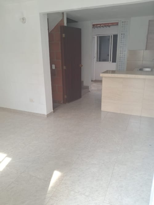 Casa de 2 alcobas en venta en Candelaria, 100 m² · foto 2 de 11