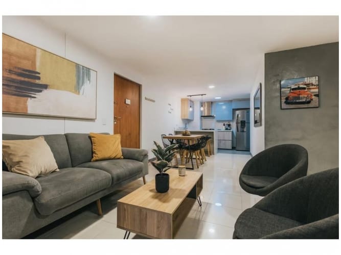 Apartamento de 2 alcobas en venta en Oviedo, Medellín, 80 m² · foto 9 de 17