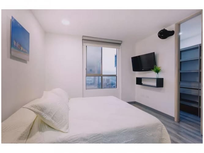 Apartamento de 2 alcobas en venta en Oviedo, Medellín, 80 m² · foto 11 de 17