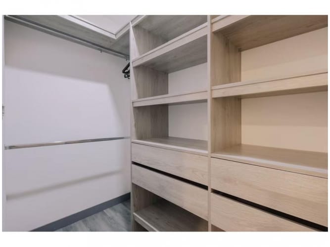 Apartamento de 2 alcobas en venta en Oviedo, Medellín, 80 m² · foto 15 de 17