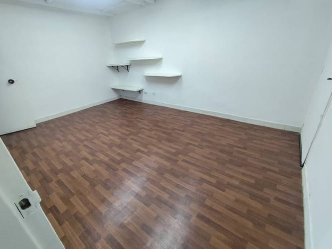 Apartaestudio en venta en Boston, Medellín, 32 m² · foto 3 de 5
