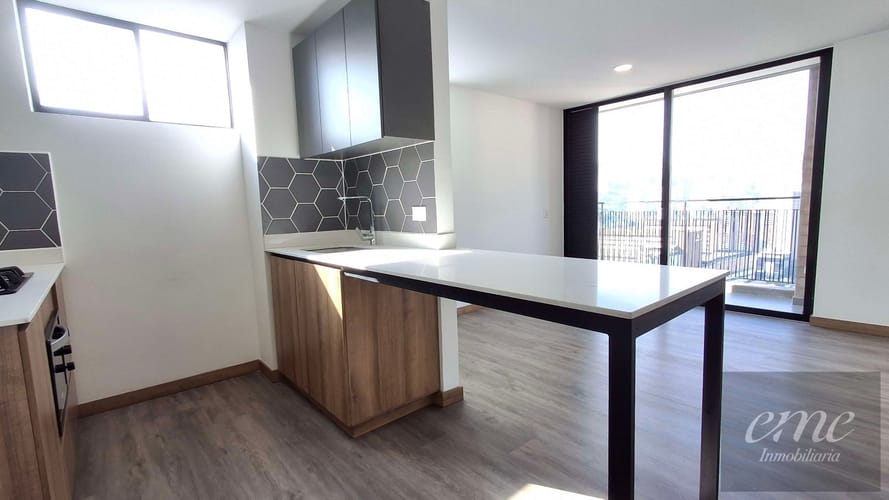 Apartamento de 2 alcobas en arriendo en Las Vegas, Envigado, 70 m² · foto 2 de 24