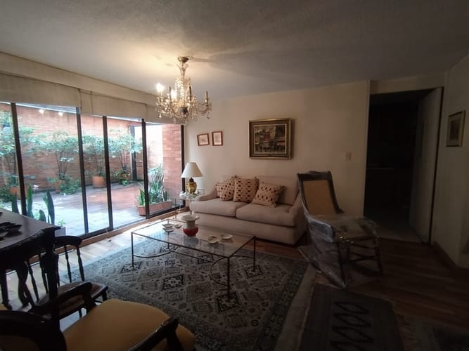Apartamento de 3 alcobas en venta en Polo Club, Bogotá, 80 m² · foto 2 de 15