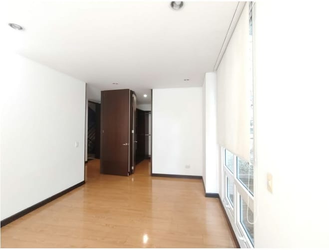 Apartamento de 1 alcoba en arriendo en Los Rosales, Bogotá, 74 m² · foto 10 de 17