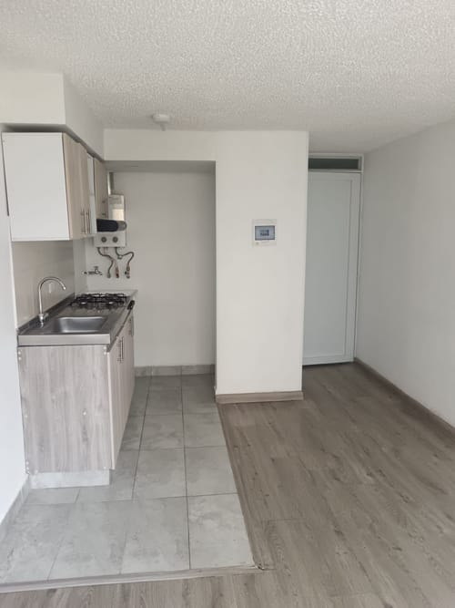 Apartamento de 2 alcobas en arriendo en El Vergel Oriental, Bogotá, 38 m² · foto 5 de 21