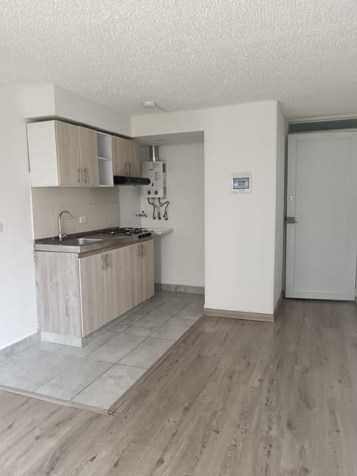 Apartamento de 2 alcobas en arriendo en El Vergel Oriental, Bogotá, 38 m² · foto 4 de 21