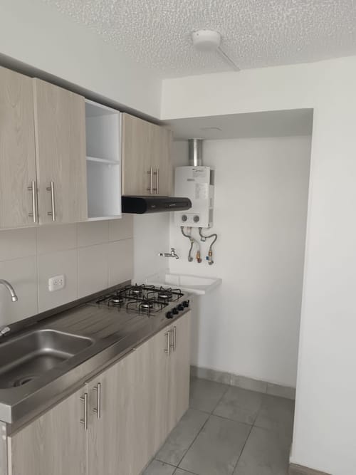 Apartamento de 2 alcobas en arriendo en El Vergel Oriental, Bogotá, 38 m² · foto 16 de 21