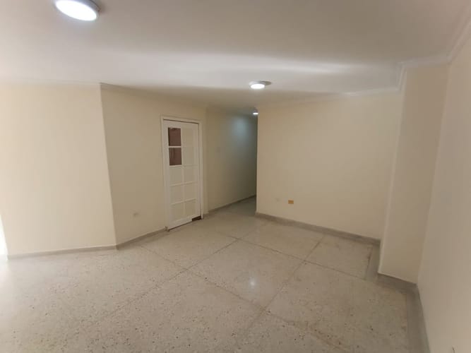 Apartamento de 3 alcobas en venta en Altos De Riomar, Barranquilla, 115 m² · foto 2 de 14