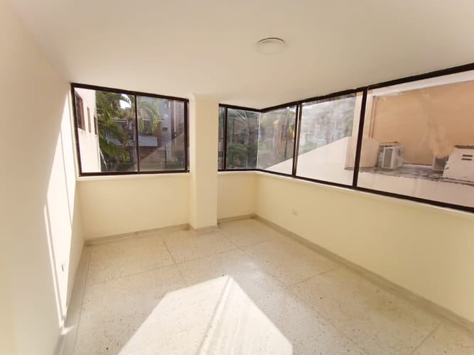 Apartamento de 3 alcobas en venta en Altos De Riomar, Barranquilla, 115 m² · foto 3 de 14