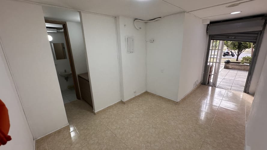 Local en arriendo en Ciudad Melendez, Cali, 22 m² · foto 5 de 9
