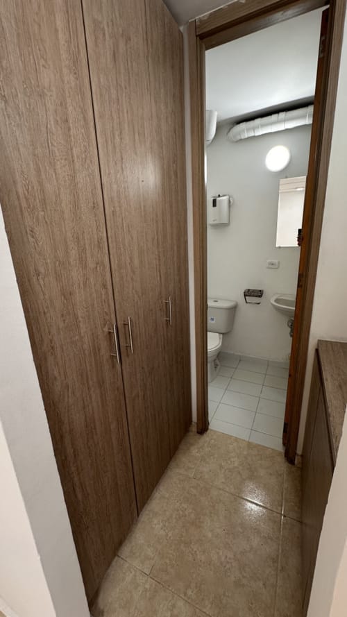 Local en arriendo en Ciudad Melendez, Cali, 22 m² · foto 8 de 9
