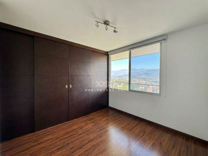 Apartamento de 2 alcobas en arriendo en Castropol, Medellín, 150 m² · foto 14 de 21