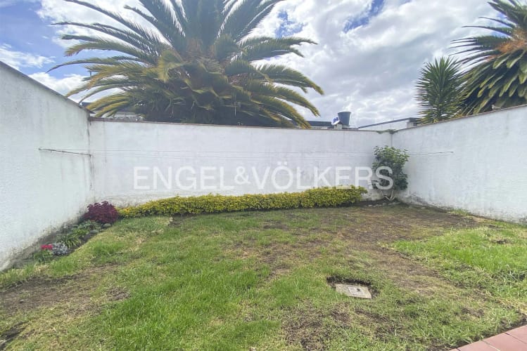 Casa de 4 alcobas en venta en Las Villas, Bogotá, 261 m² · foto 8 de 19