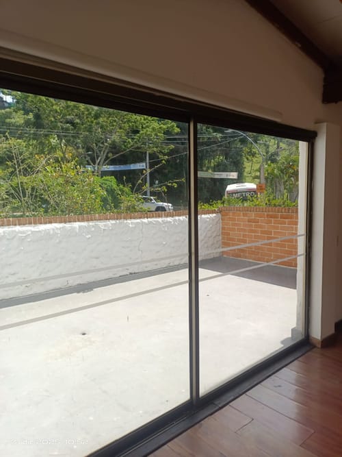 Casa de 4 alcobas en venta en La Doctora, Sabaneta, 280 m² · foto 9 de 18