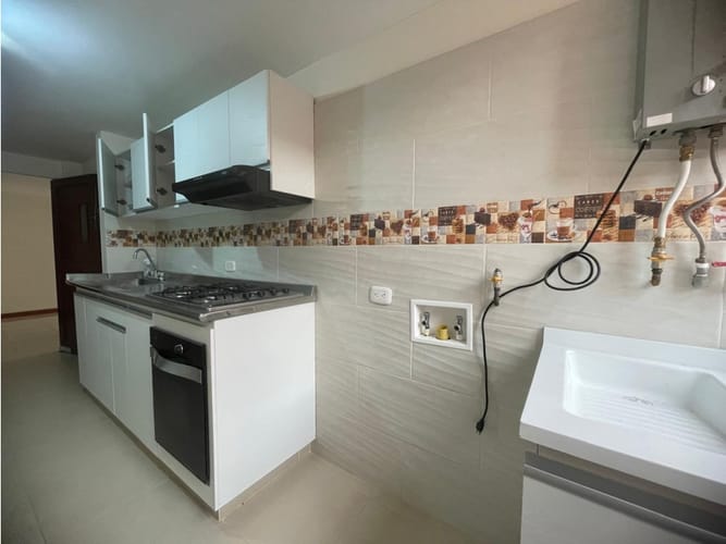 Apartamento de 3 alcobas en arriendo en Cedritos, Bogotá, 78 m² · foto 5 de 24