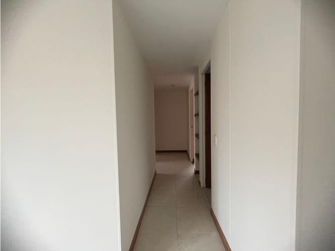 Apartamento de 3 alcobas en arriendo en Cedritos, Bogotá, 78 m² · foto 7 de 24