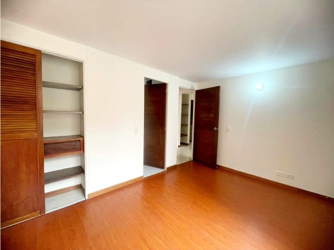 Apartamento de 3 alcobas en arriendo en Cedritos, Bogotá, 78 m² · foto 23 de 24