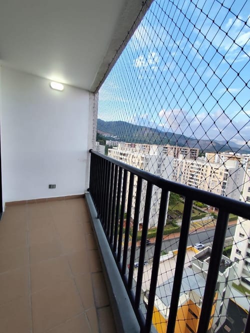 Apartaestudio en venta en La Flora, Cali, 38 m² · foto 4 de 16